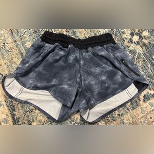 Hotty Hot Lululemon shorts